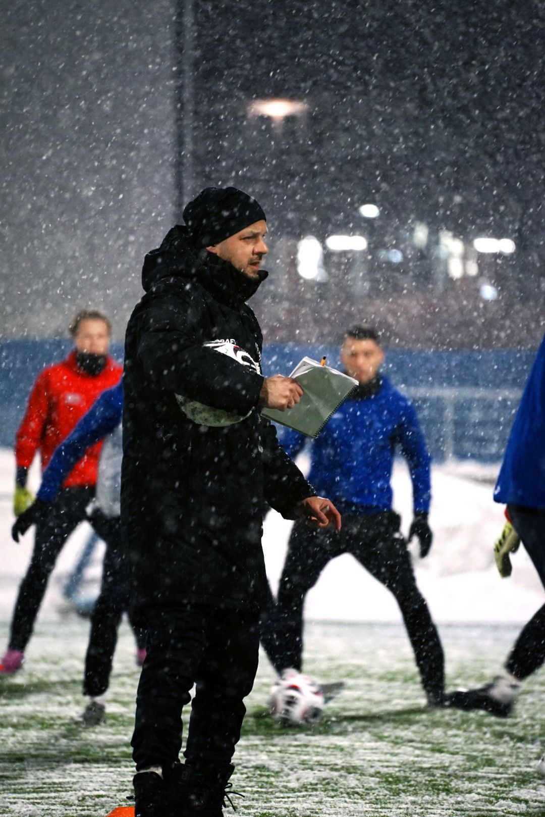Hakan Bezgin inför premiären: ‘Vi är redo’”